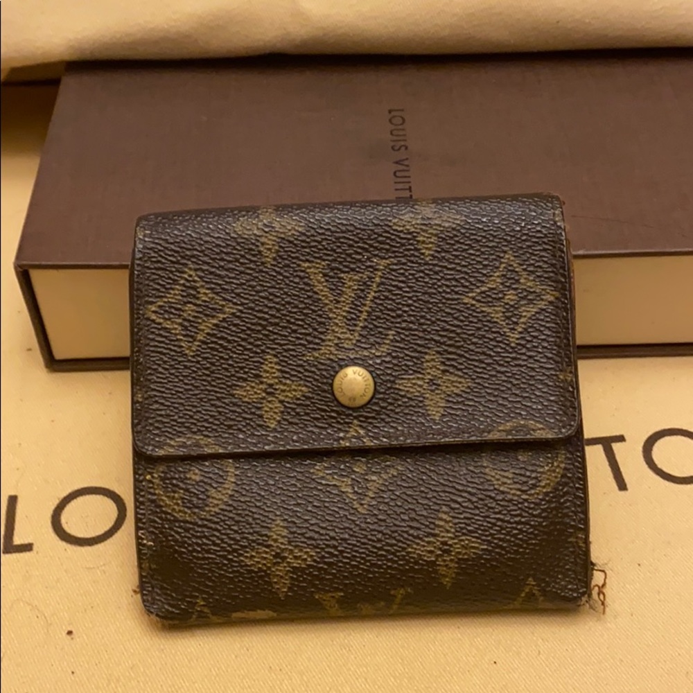 Louis Vuitton Vintage Trifold Wallet